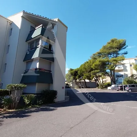 T2 Parking Acces Direct Aux Plages شقة