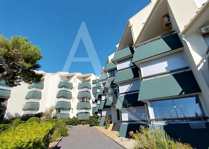 T2 Parking Acces Direct Aux Plages Lägenhet *